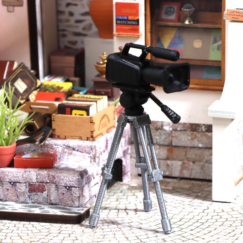 Photography Product - ミニビデオカメラ三脚モデル 1:12 スケールドールハウス写真撮影シーンレイアウト小道具ドールハウス装飾飾りごっこ遊びおもちゃ