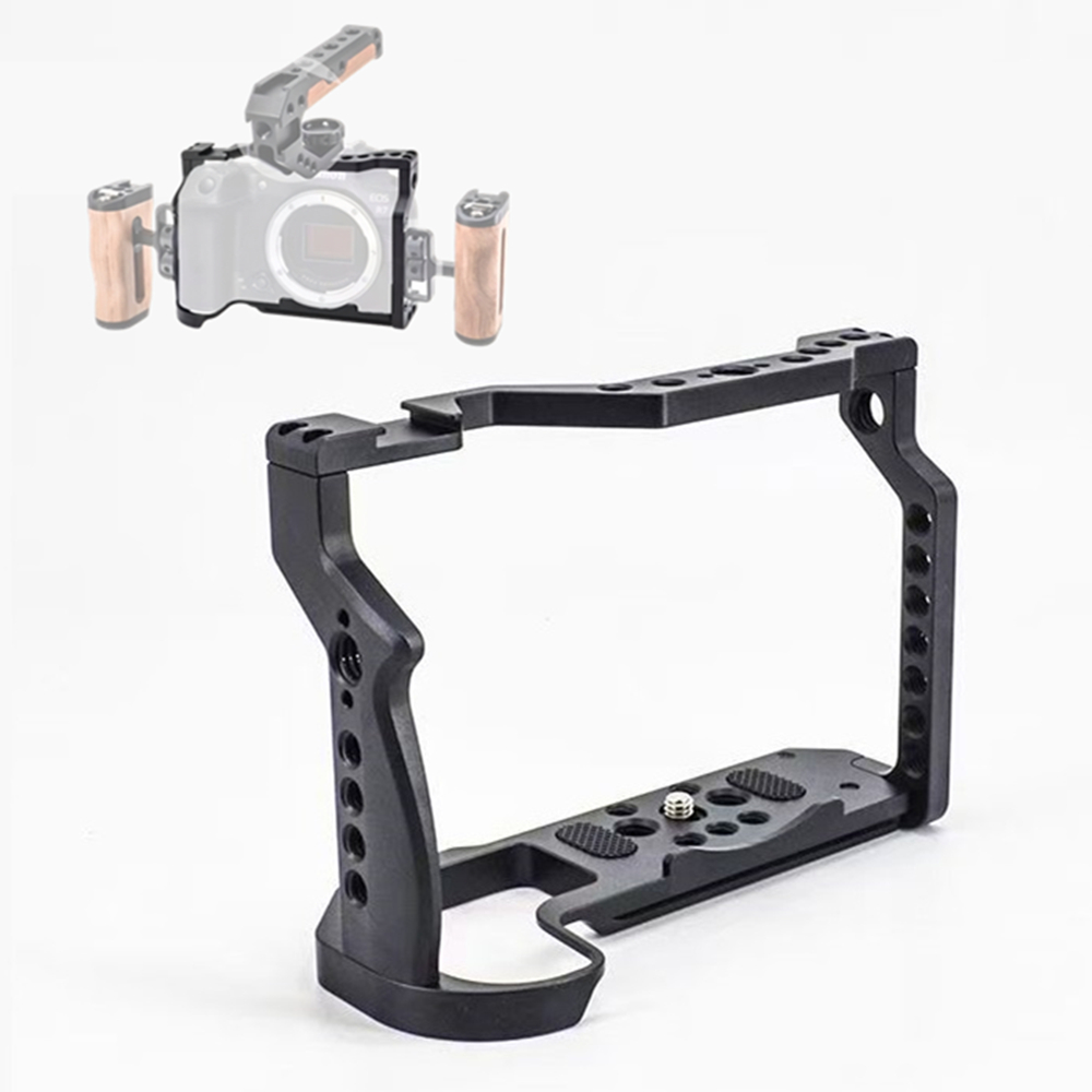 Camera Cage Rig - Canon EOS R7 カメラケージと互換性があり、コールドシューマウント、1/4インチと3/8インチのネジ穴、三脚用のアルカスイスQRプレート付き